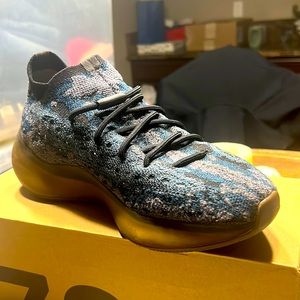 Authentic Yeezy Boost’s Size 8.5 mens